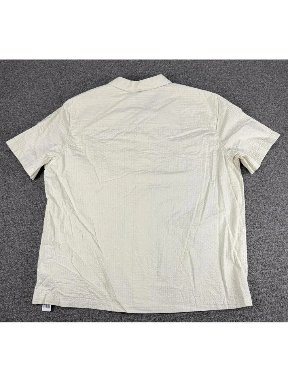 Gap Men's XXL Seersucker Short Sleeve Camp Collar Button Front Shirt Cream NWT - Picture 2 of 8